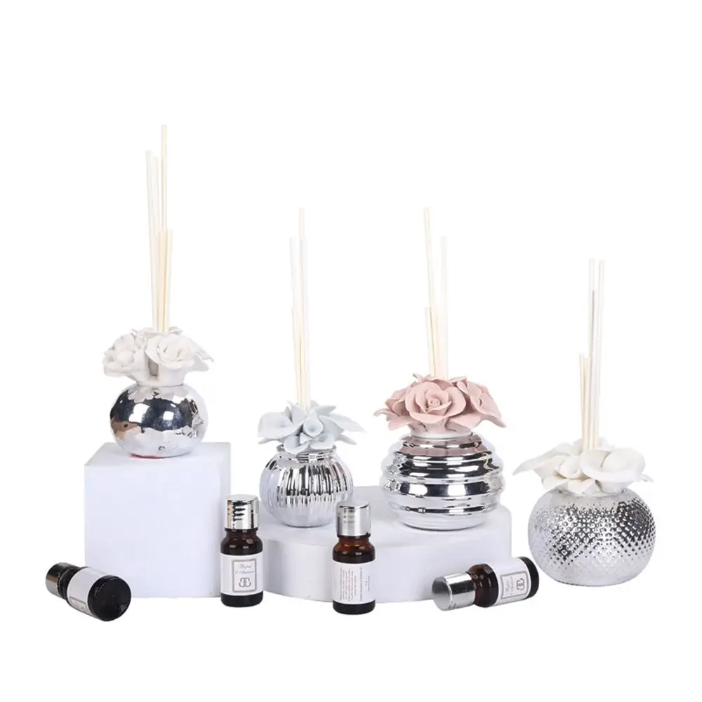 

Декоративный вертикальный ротанговый автомобильный парфюм, сменный освежитель воздуха, аромат без огня, эфирное масло, ароматерапевтическ...