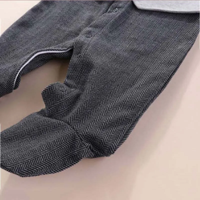 

0-9 Months Newborn Baby Rompers Fashion Baby Boy Clothes Pure Cotton Spring And Autumn New Gentleman Style Long-sleeved Clothes