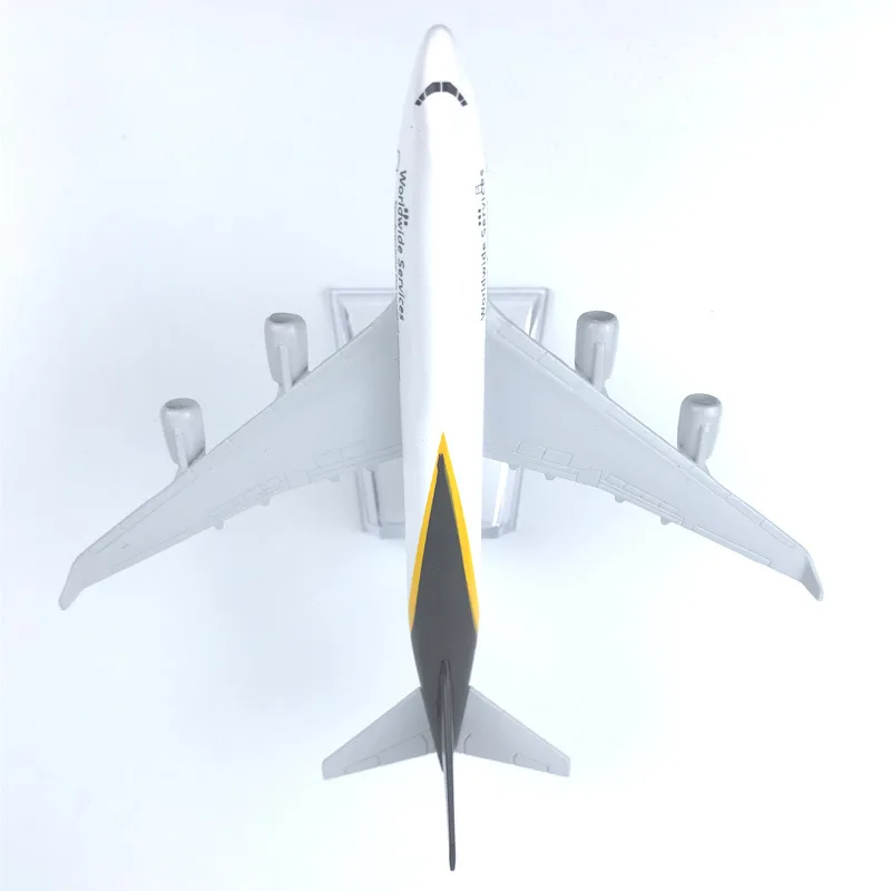 

Plane Model Airplane Model 16cm UPS Airlines Boeing 747 Aircraft Model 1:400 Diecast Metal Airplanes Plane Toy Gift