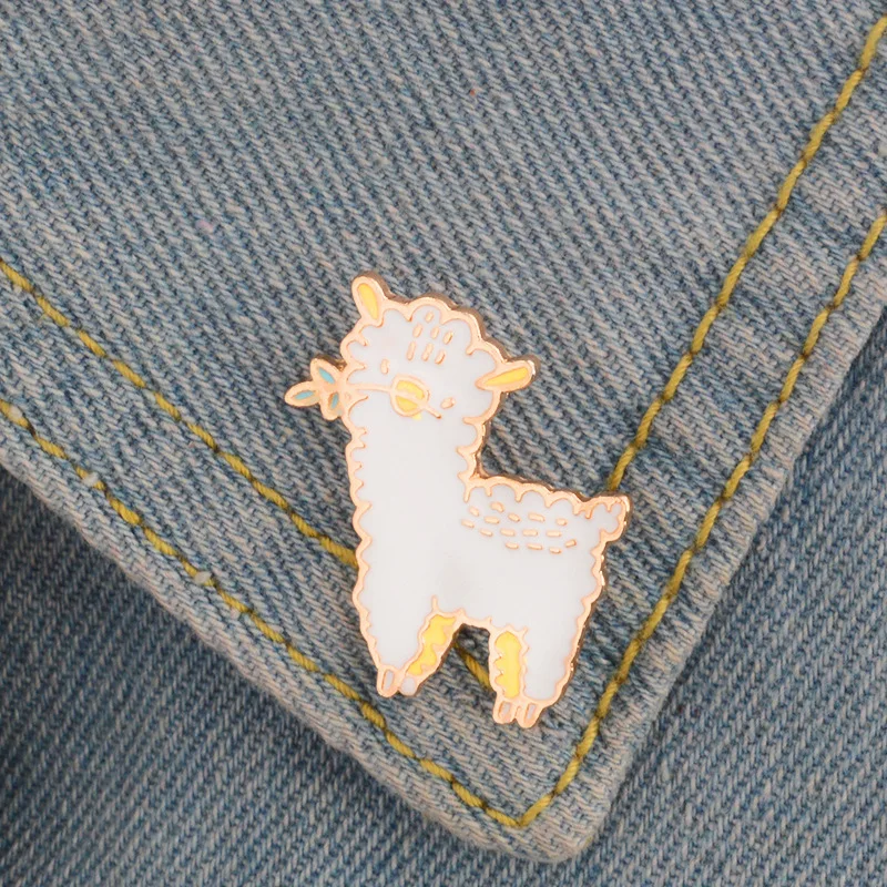 

Cute Llama Alpaca Pins Brooches Badges Hard enamel pins Fashion Accessory for Jackets Backpack Hat Men women jewelry Paty