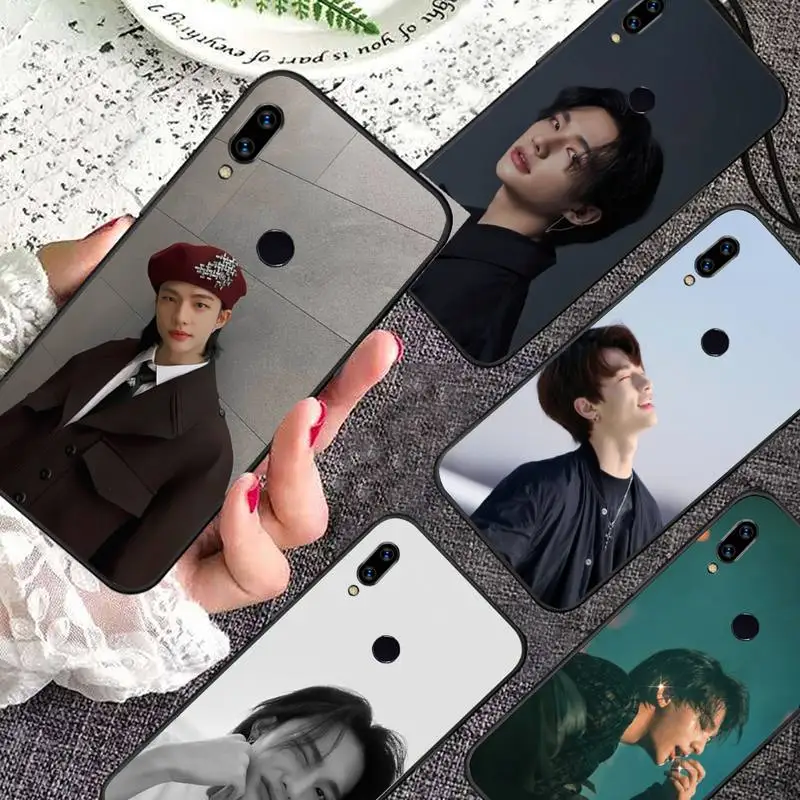 

Kpop Stray Kids Hwang hyunjin Phone Case For Xiaomi Redmi note 7 8 9 11 i t s 10 A poco f3 x3 pro lite funda shell coque cover