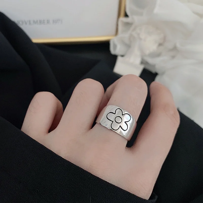 

Hiphop/Rock Metal Sun Flower Rings Opening Index Finger Accessories Punk Minimalist Daisy Flower Joint Ring for Women Jewelry
