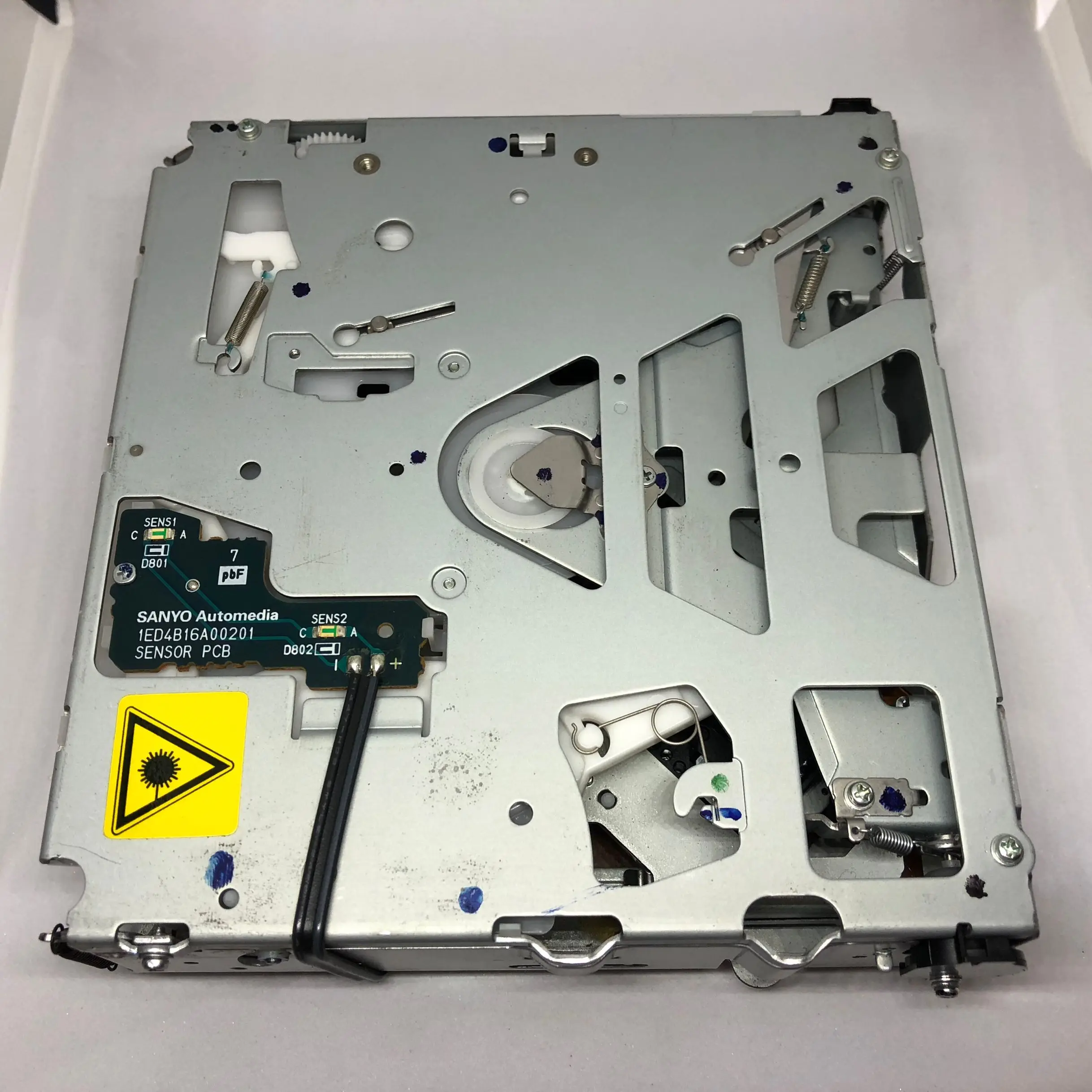 Абсолютно Новый однодисковый CD погрузчик для Mazda 3 6 mazda 5 M6 M3 M5 03-05 Автомобильный