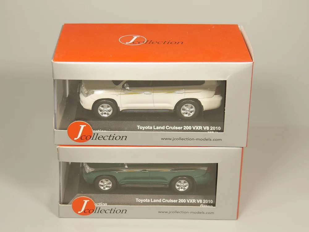 J-коллекция 1:43 Toyota Land Cruiser 200 VXR V8 2010 литая модель автомобиля
