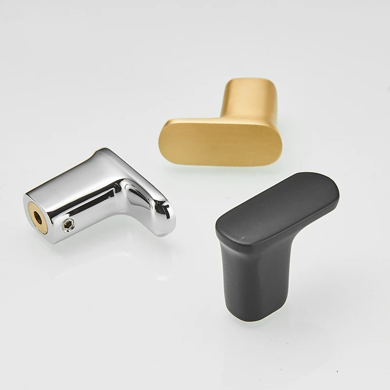 Золотистый односторонний крючок для кисти Твердый латунный пальто задней двери