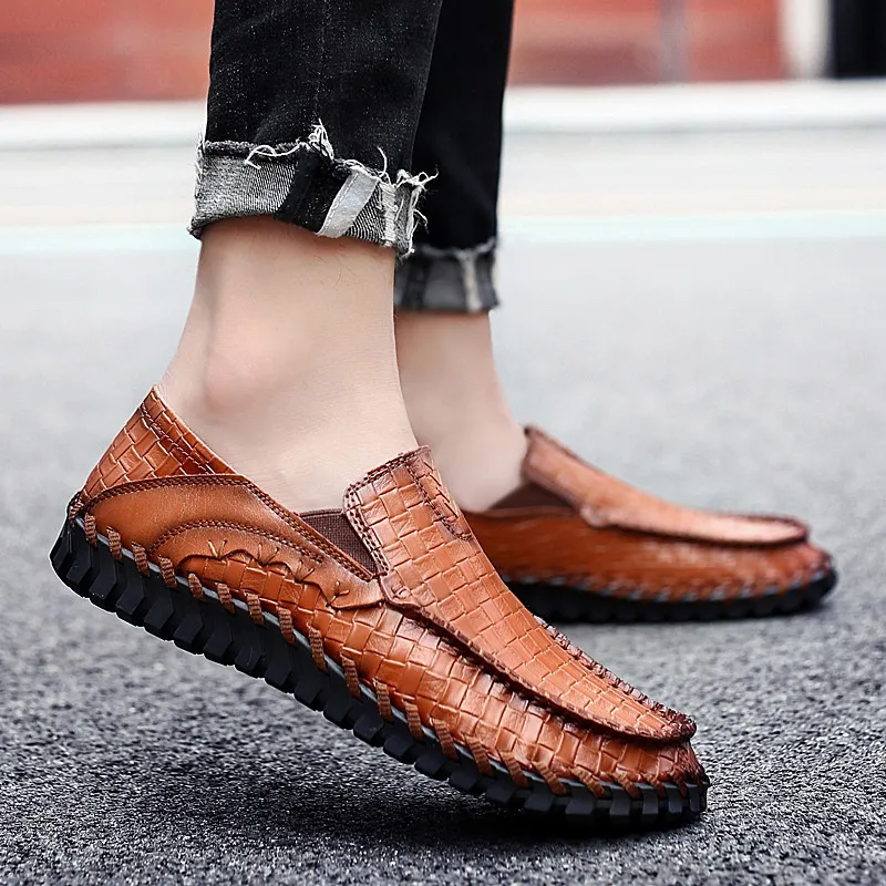 

Cow Leather Men shoes outdoor Flats New Men Casual Shoes handmade sewing Men Loafers fashion Moccasin Driving Shoes