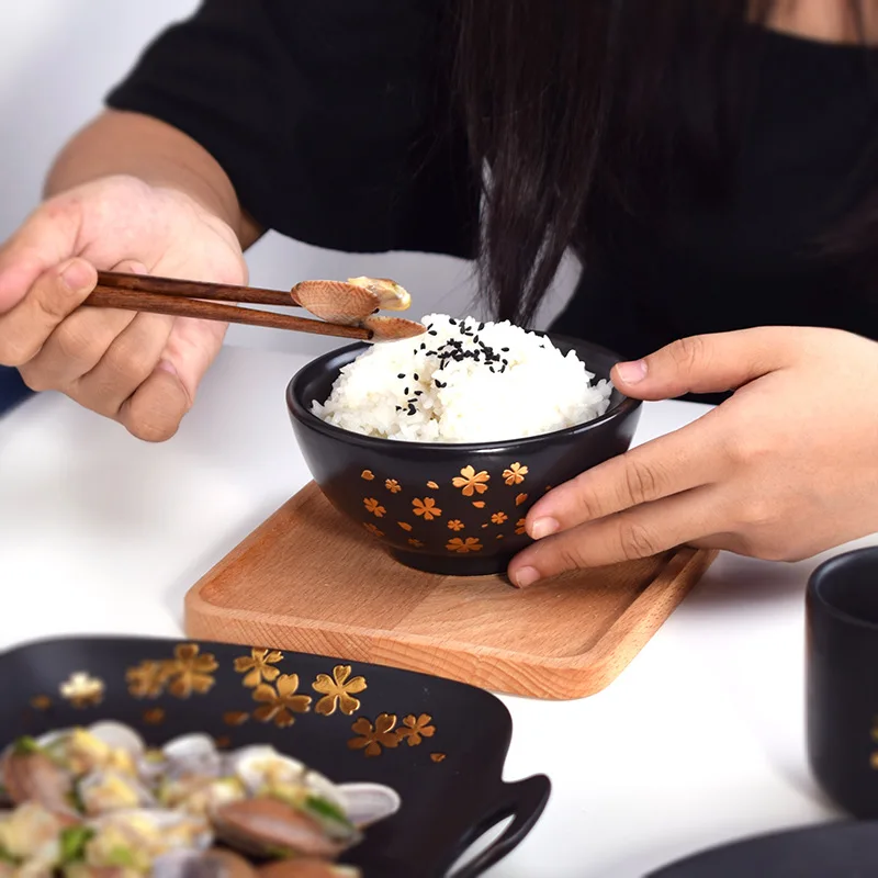 Наборы керамических тарелок столовая посуда в японском стиле фарфоровые сервизы