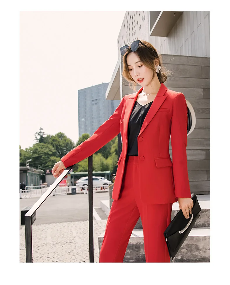 Женский брючный костюм элегантный офисный из двух предметов красный черный с