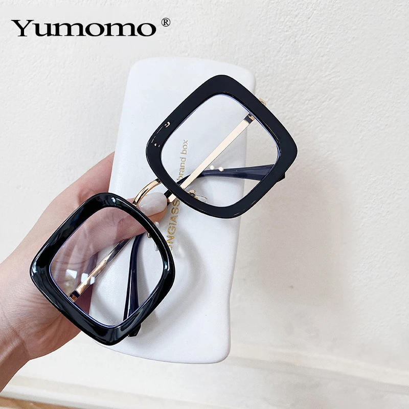 

YUMOMO Overside Square Glasses Women Men Fashion Transparent Optical Glasses Frames Female Clear Eyeglasses UV400