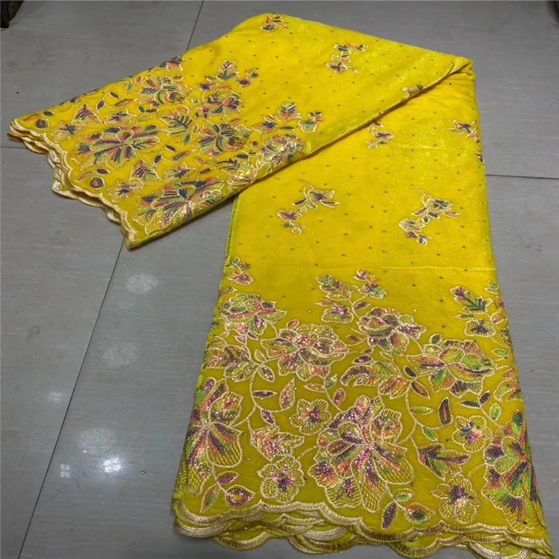 

2020 High Quality African Lace Fabric latest Nigerian French Embroidery Velvet Lace Fabric with Sequins For Wedding party dress