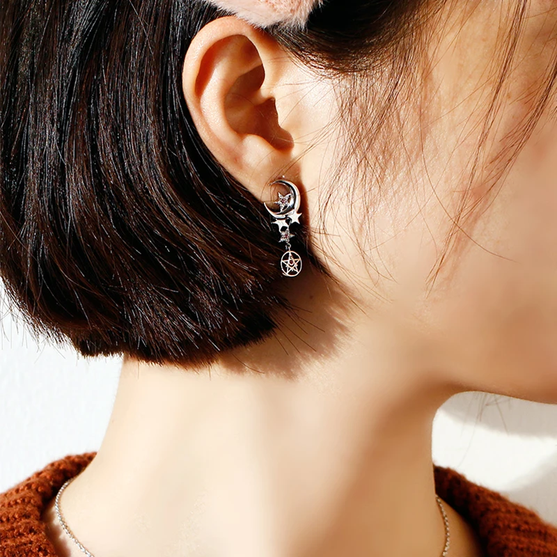 Лицензированная Сейлор Mon 925 пробы серебристый неправильной формы серьги Earstuds