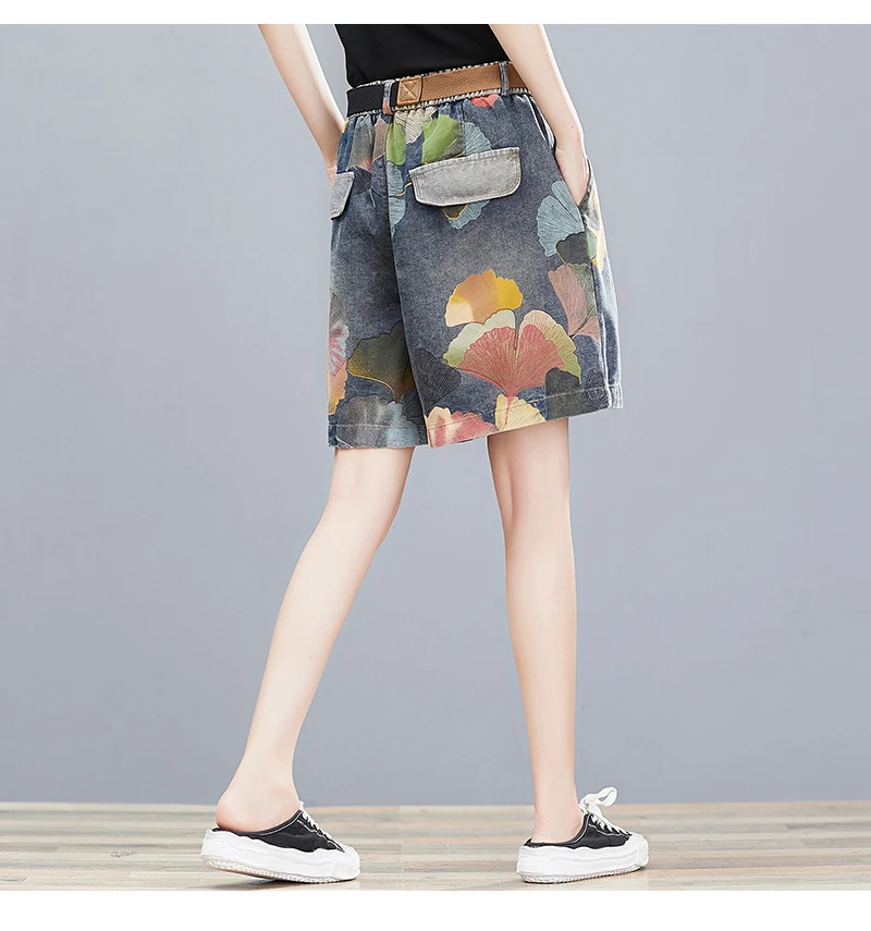 

ZCSMLL Large size women's pants retro literature and art printed jeans elastic waist wide-leg shorts casual loose summer