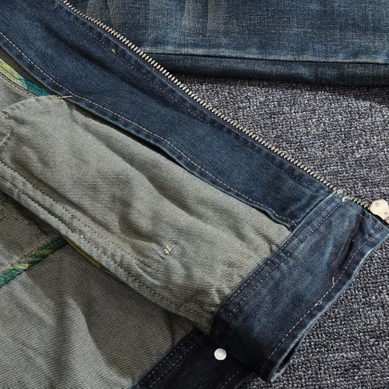 Мужская джинсовая куртка на молнии с воротником-стойкой и длинным рукавом |