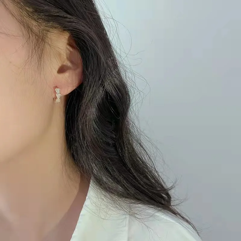 

Pure gold plating temperament geometric zircon ring earrings simple new earrings buckle new fashion personalized free shipping