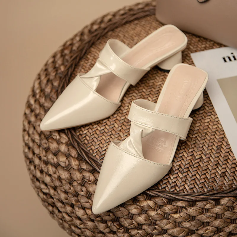

Shoes Woman 2021 Cover Toe Square heel Low Female Slippers Luxury Slides Block New Pointed Summer Designer PU Fabric Basic Rubbe
