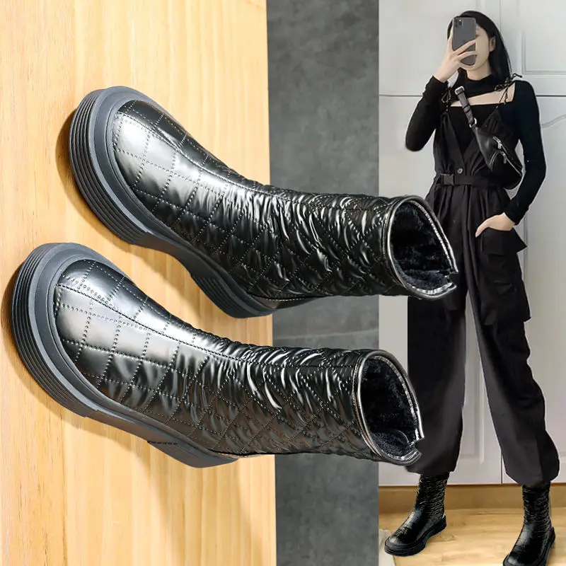 

Down Cloth Snow Boots,Women's Shoes for Winter,Waterproof,Thick Sole,Short Boot,Round Toe,Back Zip,Female Footware,BLACK,SILVER