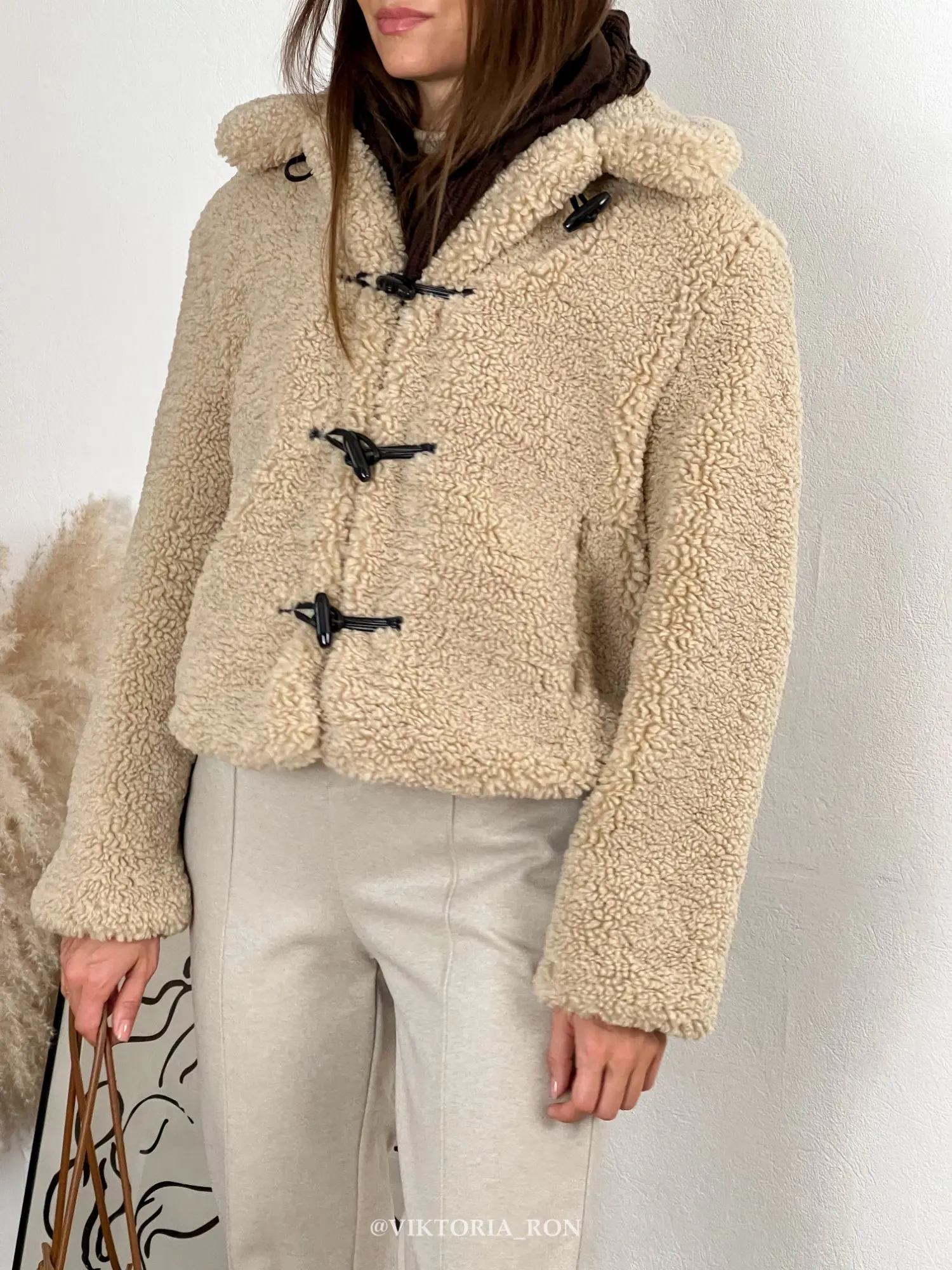 Женская утепленная куртка из овечьей шерсти повседневная Короткая свободная