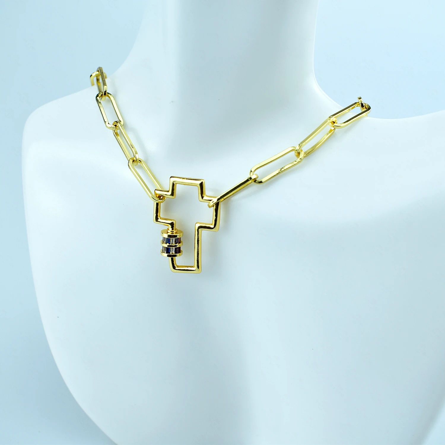 Модное ожерелье с подвеской-крестом из циркония AAA золотой застежкой