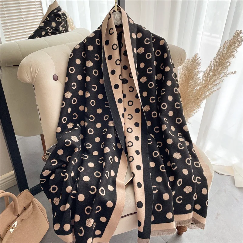 

Qiu dong thick scarf female new 2021 imitation cashmere hair thickening soft collar joker long shawl wholesale
