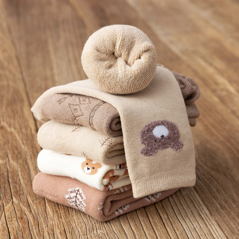 

Cartoon Animal Women Socks 1Pairs Cute Bear Girls Socks Funny Animal Party Women Socks Cotton Female Socks 2021 New