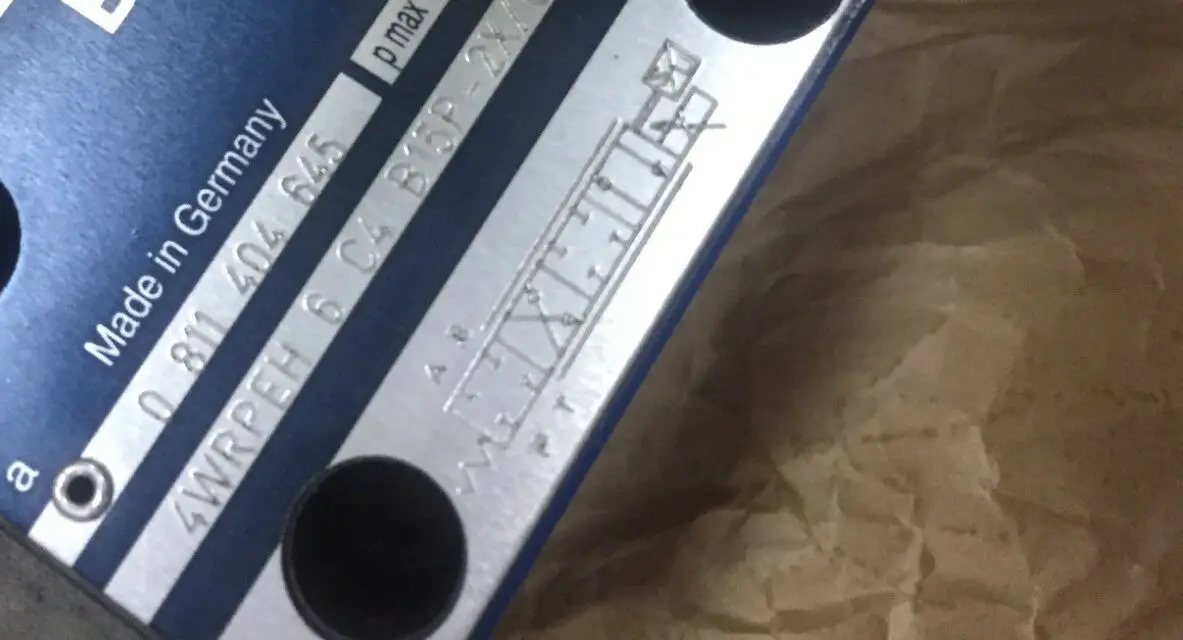 

Новый Клапан REXROTH 4WRPEH6C4B15P-2X/G24K0/A1M 0811404645