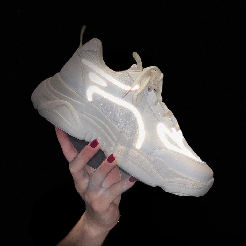 Повседневная Светоотражающая обувь женские кроссовки на платформе Брендовые