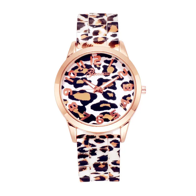 

2021 New Casual Fashion Compact Simple Retro Leopard Print Ladies Quartz Watch