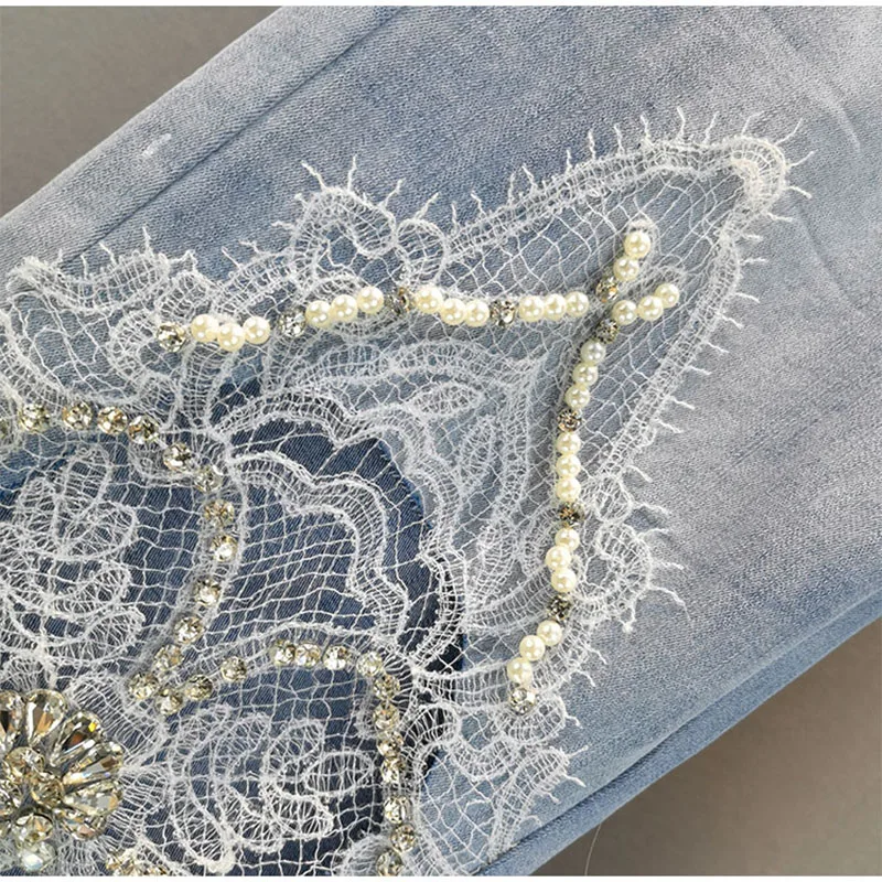 

2021 INS Ankle Length Denim Pants Fashion Lady Casual Bottom Beading Floral Diamonds Patched Lace Knee Pearls Women Jeans