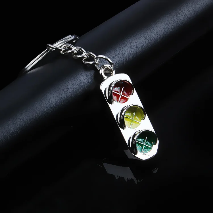 

1pc Fashion Alloy 3D Traffic Light Signal Pendant Key Ring Keyfob Keychain Creative Women Men Keychain Jewelry Gift
