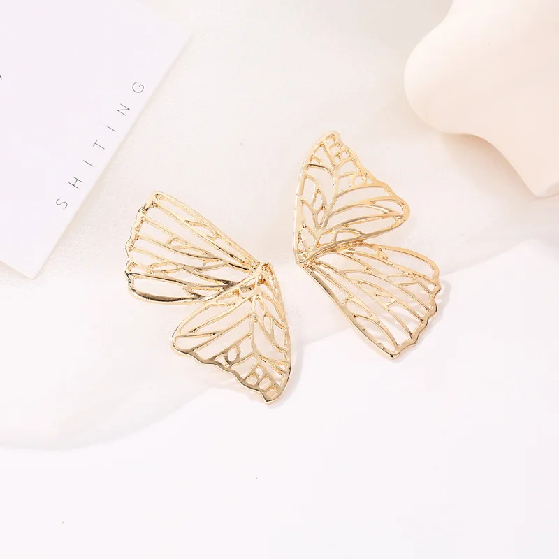 Hollow Butterfly Gold Color Stud Earrings for Women Big Exaggerated Party Wedding Fashion Jewelry Accessories New Design | Украшения и