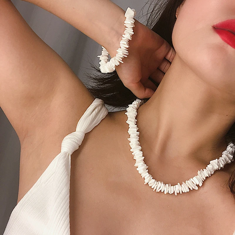 SHIXIN Boho белое/цветное колье-чокер Puka, летнее ожерелье из морской раковины с фишками для женщин, модный чокер, Женский ошейник