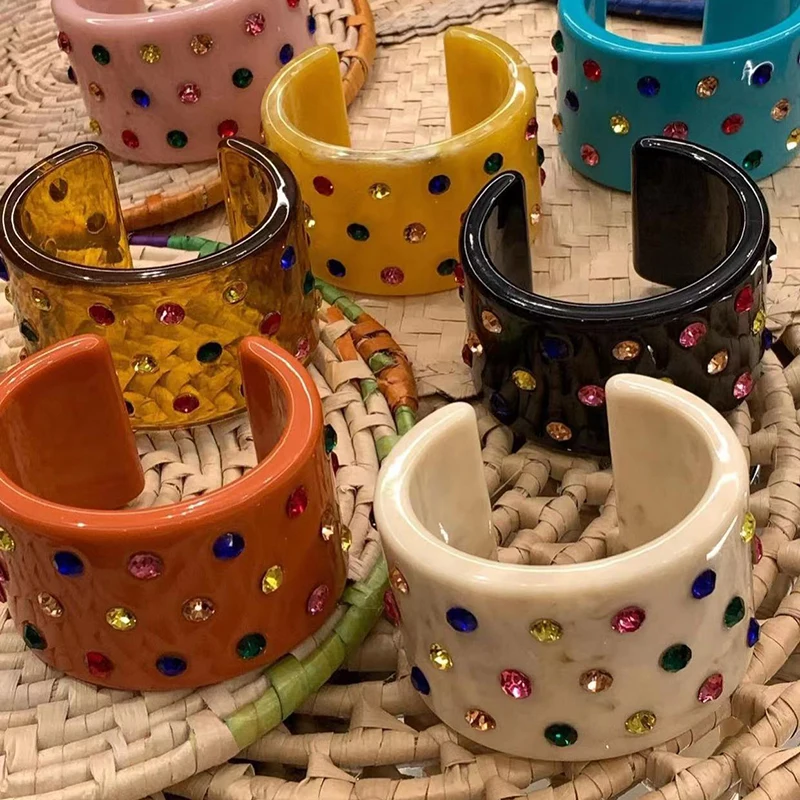 Гонглонг широкие модные настраиваемые браслеты без застежек для женщин, девушек, ювелирные изделия, геометрические акриловые винтажные кристальные браслеты с подвеской.