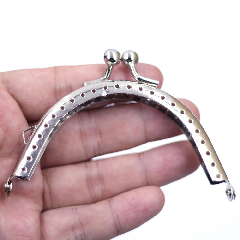 Серебряный тональный кошелек 8 5 см супинатор клатч поцелуй застежка ручка для