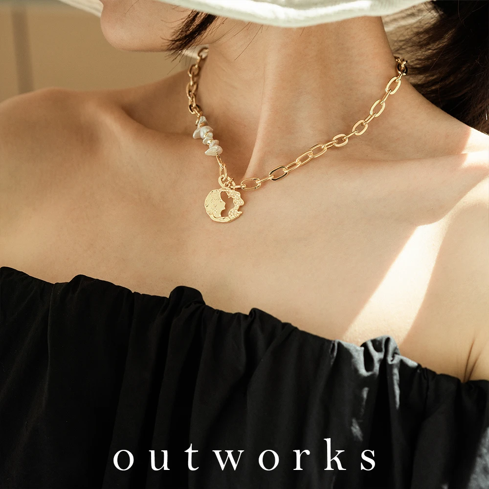 

Outworks 2021 New Hip hop Creativity Simple Light Luxury Trend Pendant Senior Necklace For Women Girl Gift Jewelry