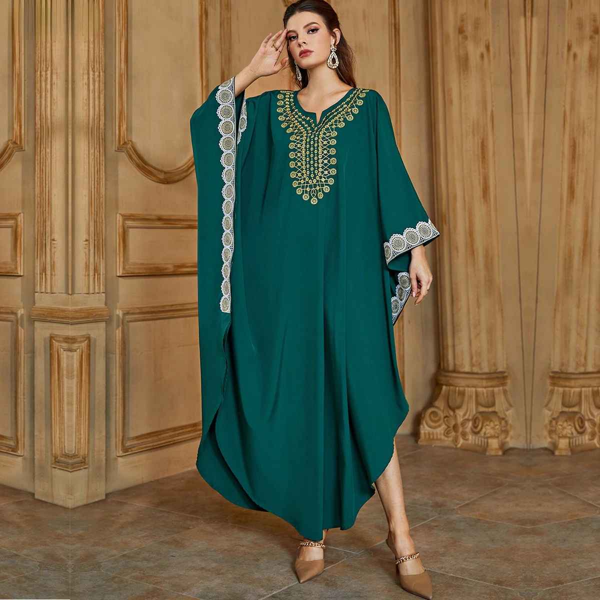Модное женское удобное темно-зеленое платье в мусульманском стиле с вышивкой и длинным рукавом летучая мышь, абайя, турецкое платье, платье,...
