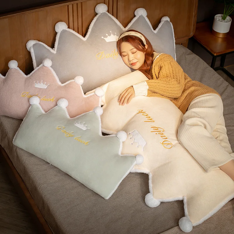 

Плюшевая игрушка в виде короны, 75/115 см