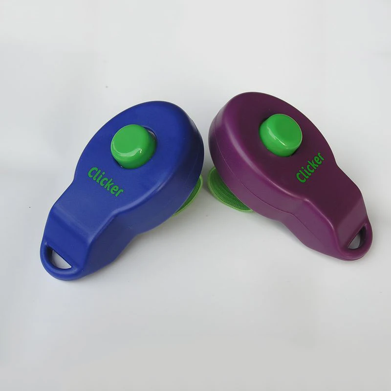

1 Piece Pet Cat Dog Training Clicker Plastic Pet Sounder Training Clicker Aid Too Dog Training Clicker Dog Toys Pet Supplies