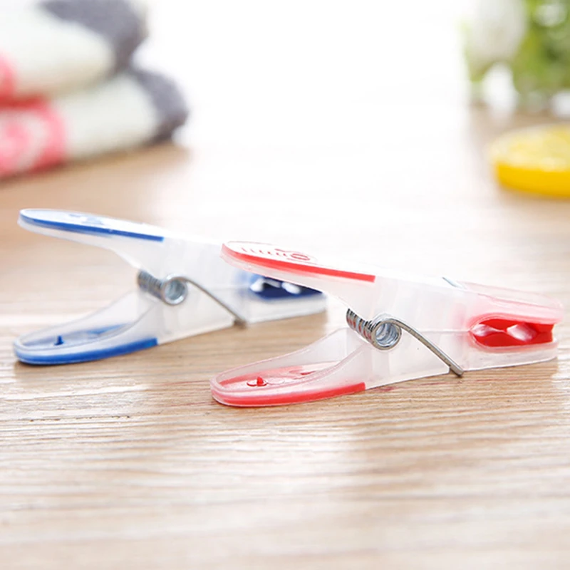 

24 PCS Red Blue Household Essentials Clothespins Non-slip Windproof Laundry Clips Photo Paper Clips For Underwear Socks Drying