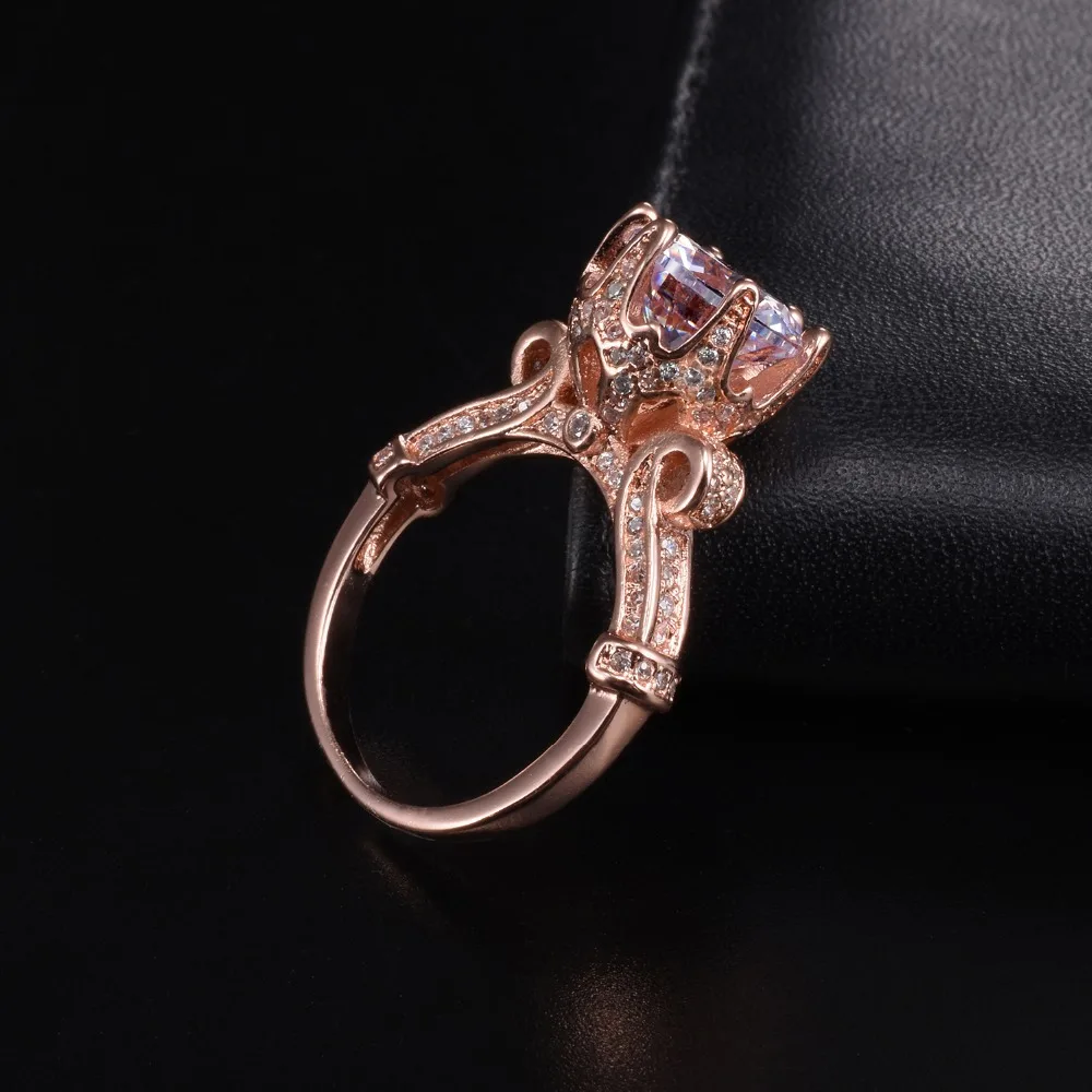 Акция! Женское кольцо из серебра 100% пробы с искусственным бриллиантом 4 карата |