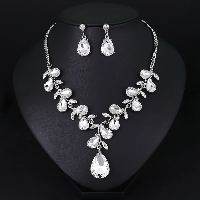 

New Jewelry Wedding Sets for Charming Women Dresses Dating Accessories Glass Crystal Necklace Earrings Sets