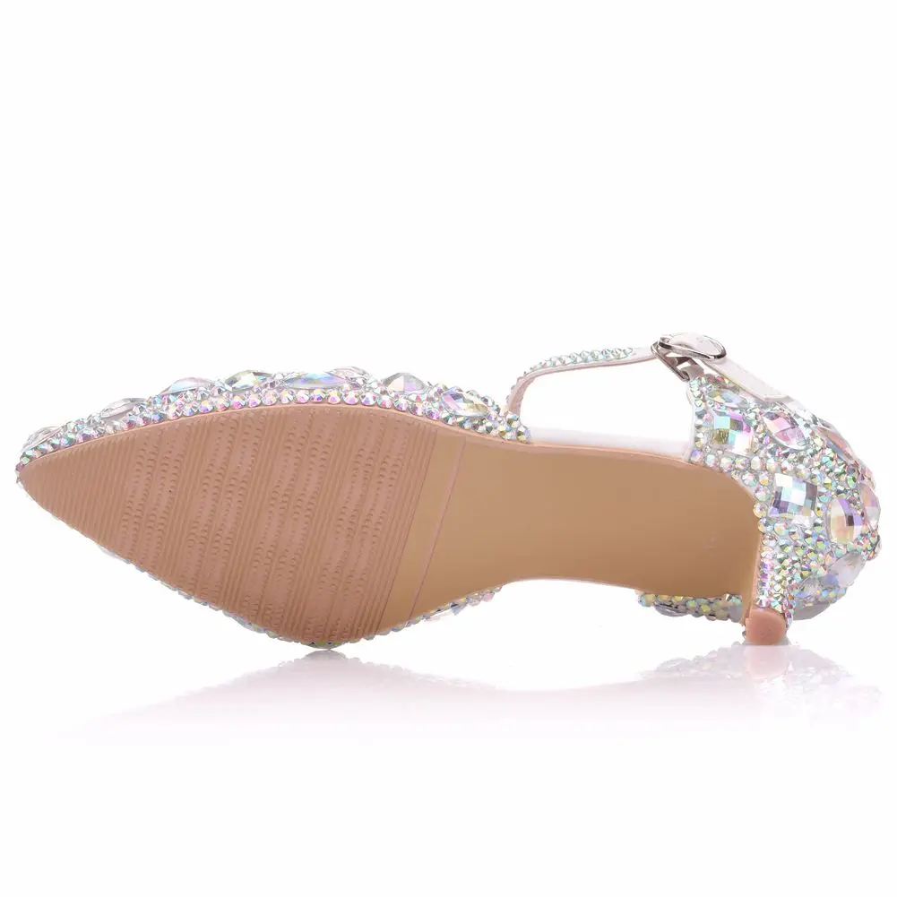 Женские свадебные сандалии украшенные стразами на высоком каблуке вечерние