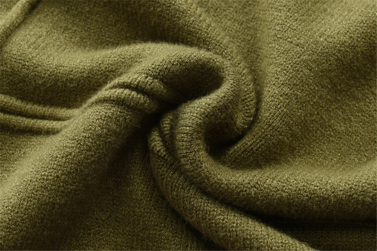 Мужской свитер с длинным рукавом Helisopus однотонный Повседневный приталенный