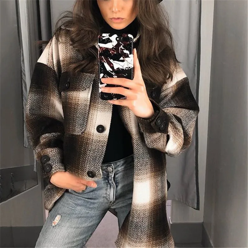 

Long Sleeve Loose Women Plus Size Coats 2021 Stylish Pockets Oversized Plaid Jacket Coat Lapel Collar Female Outwear Casual Tops