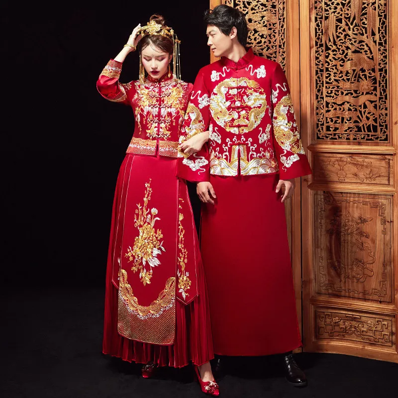 

Traditional Retro Chinese Refined Stylish Marry Banquet Cheongsam High Quality Flower Embroidery Bride Groom Wedding Dress