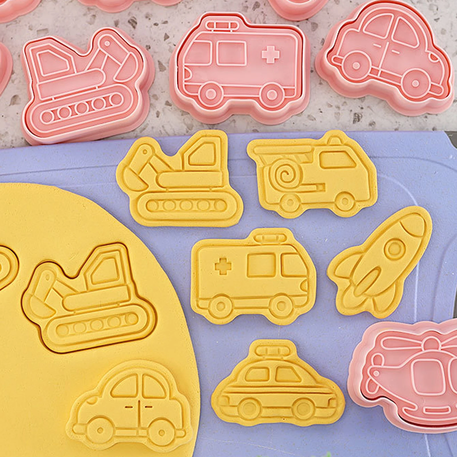 

8 шт. мультяшная Автомобильная форма, милая 3D форма для печенья, штамп для бисквитов, стандартная форма для выпечки, аксессуары для украшения...