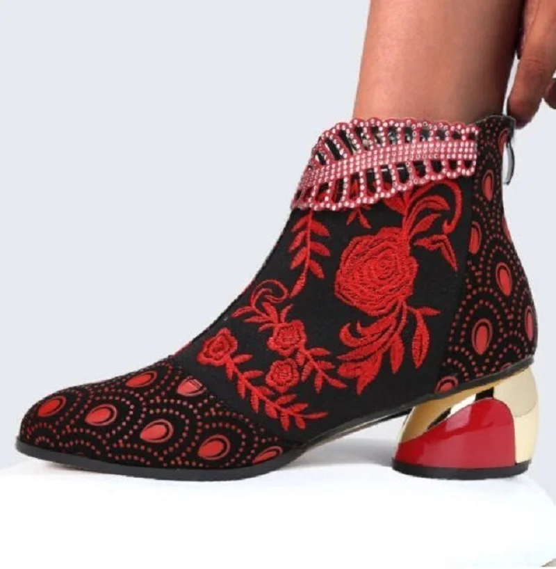 

New Ankle Boots Women's Shoes Sandals Boots Embroidery Ethnic Bohemia Ladies Sandalszapato Transpirable Mujer Shoes Sandals