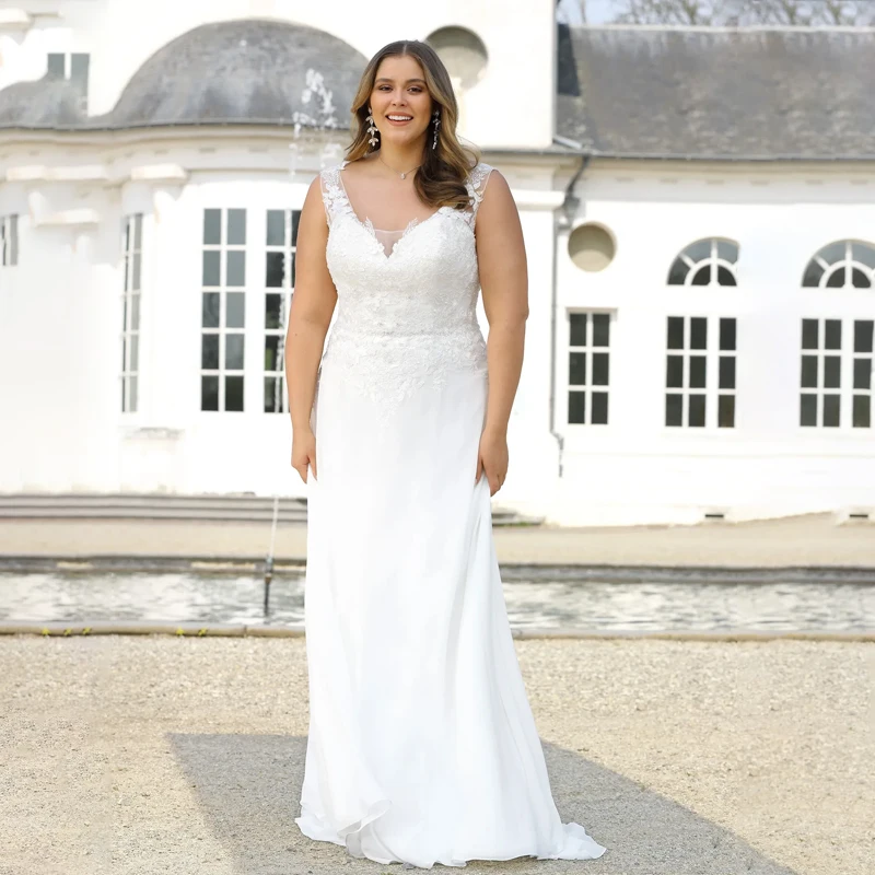 Элегантное белое шифоновое платье-футляр с аппликацией свадебные платья на