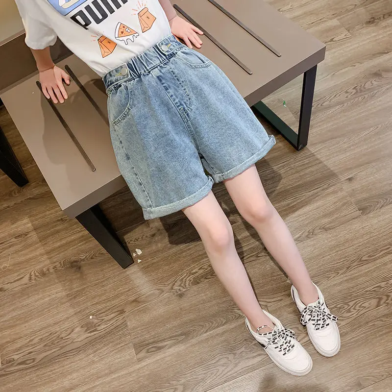 Джинсовые шорты для маленьких девочек модные синие потертые Широкие штаны из