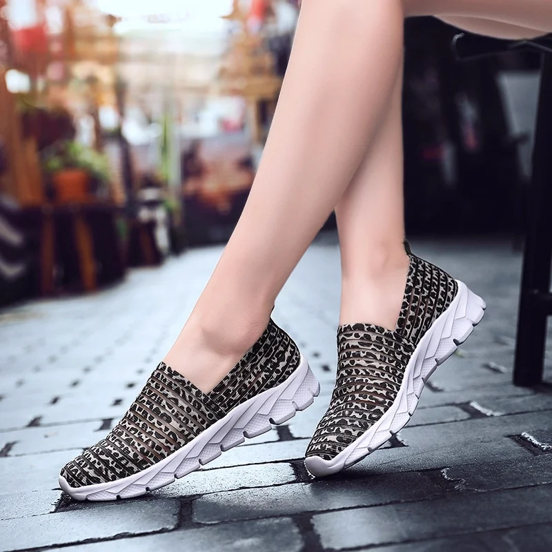 

Women Design Flats Shoes Flower Narrow Band Gingham Style Breathable Mesh Sneakers Shoes For Female Casual Loafers Shoes