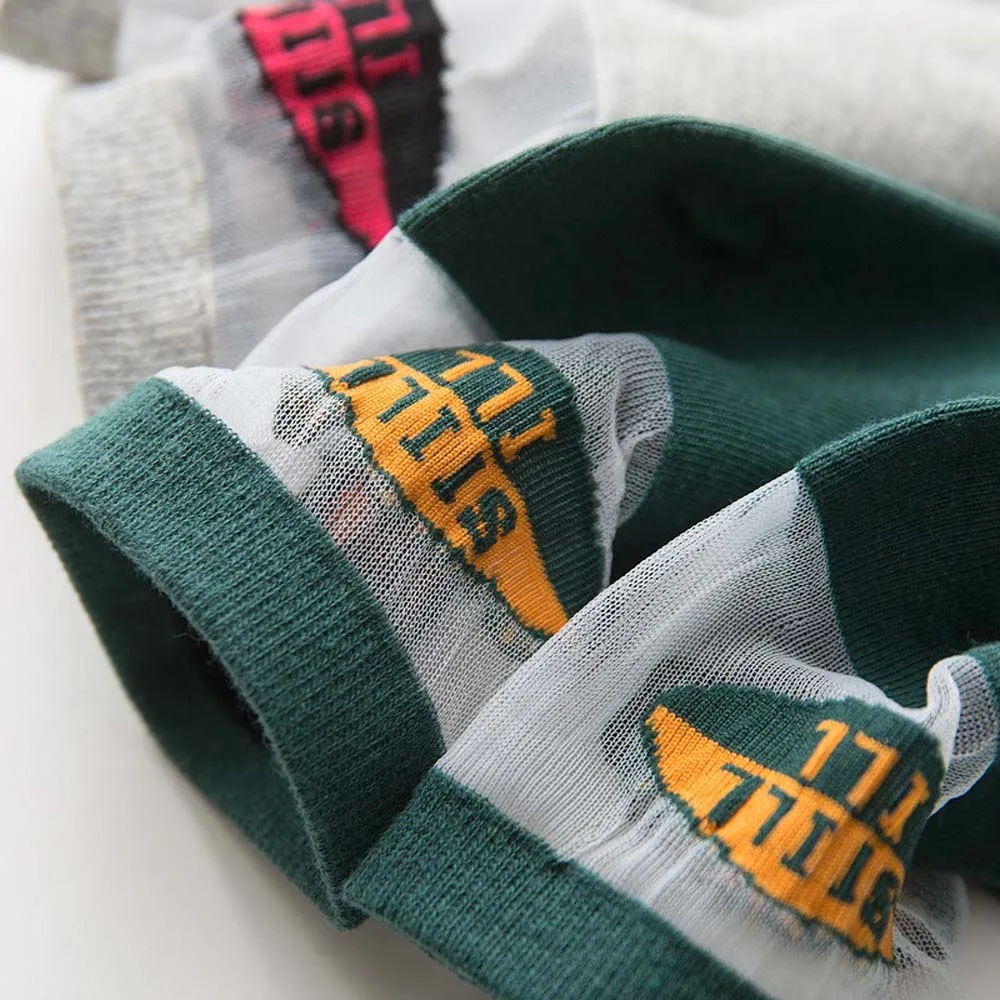 

Women's Socks & Hosiery